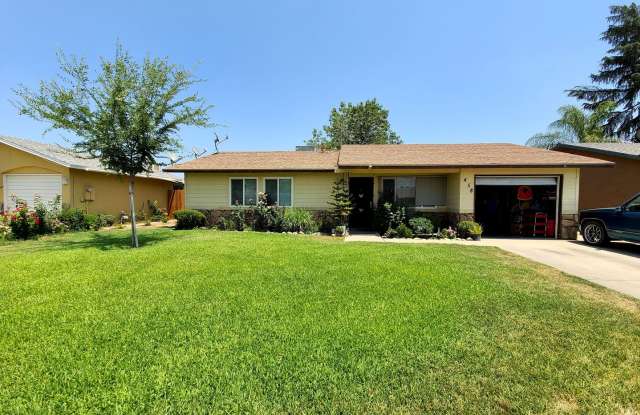 Charming 3 Bed / 2 Bath Dinuba Home with Garage – Only $1,675! photos photos Charming 3 Bed / 2 Bath Dinuba Home with Garage – Only $1,675! photos photos