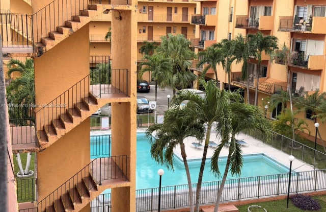 1900 W 54th St photos photos 1900 W 54th St photos photos