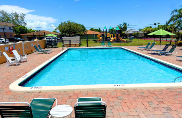 Pompano Palms Apartments photos photos