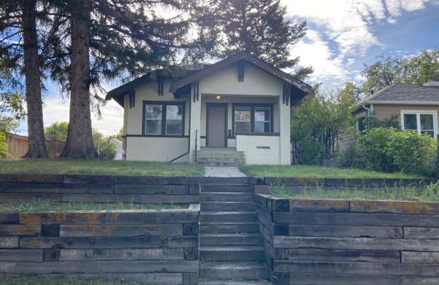 Three-Bedroom Craftsman Home with Garage photos photos