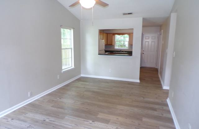 1106 Pueblo Drive Gallery 3