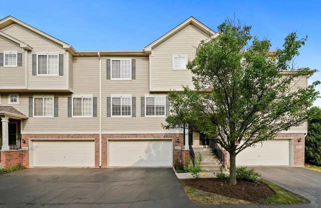 1848 Fredericksburg Lane - 1848 Fredericksburg Lane, Aurora, IL 60503