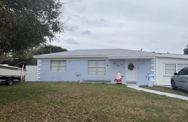 748 Altura Street photos photos