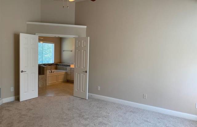 3010 Quail Hollow Gallery 4