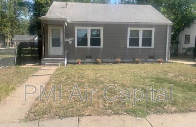 812 North Estelle Street photos photos
