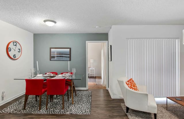 Advenir at Banyan Lake photos photos