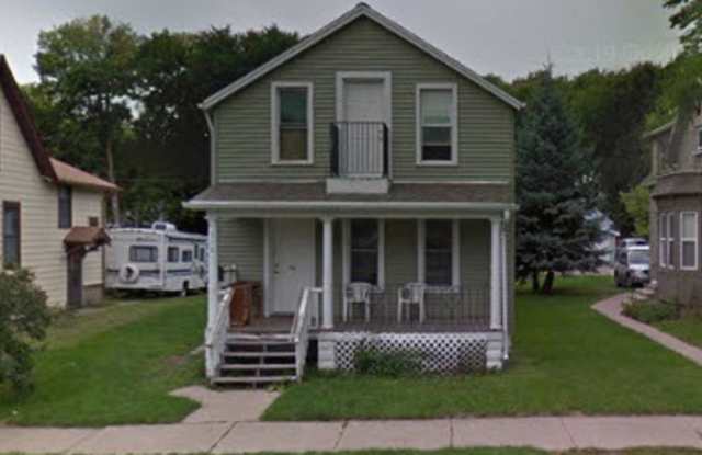 312 South Chestnut Avenue - Upper photos photos