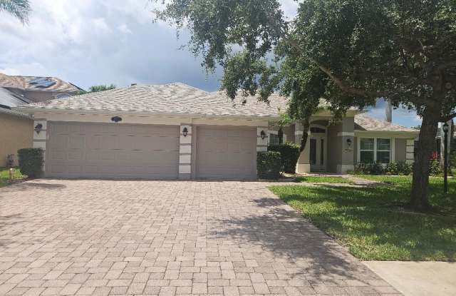 2074 Botanica Circle photos photos
