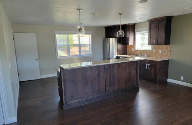 1589 South 500 East Gallery 2