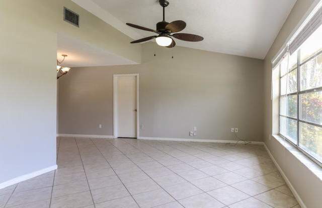 1302 Wyndcliff Drive Gallery 4