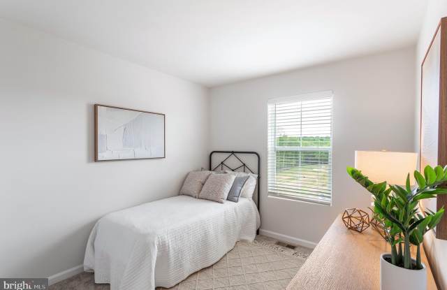 5683 GLENCOE PL - 5683 Glencoe Place, Waldorf, MD 20695