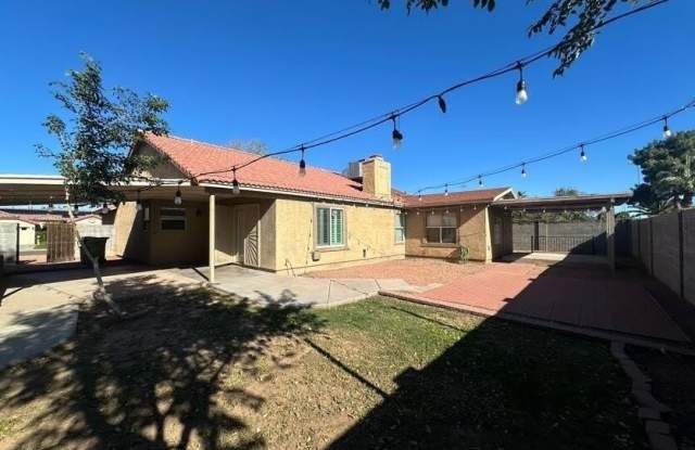 6319 W ONYX Avenue Gallery 2