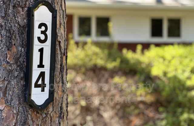 314 Westview Drive Gallery 2