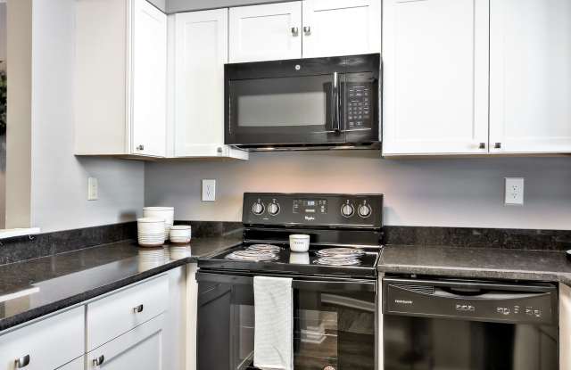 The Pops Apartments Gallery 4