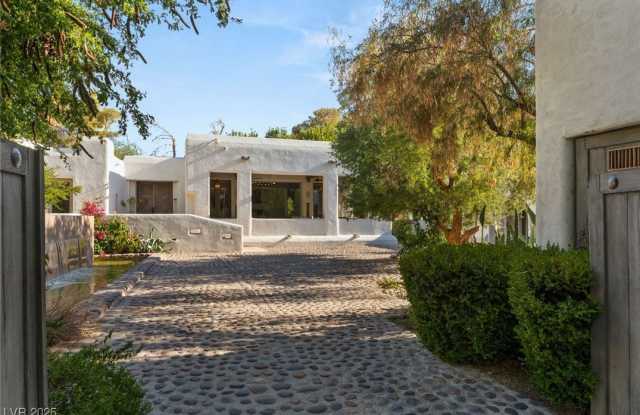7330 N Rainbow Boulevard photos photos