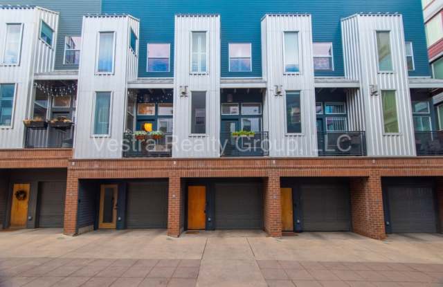 2680 Blake Street - 21 photos photos