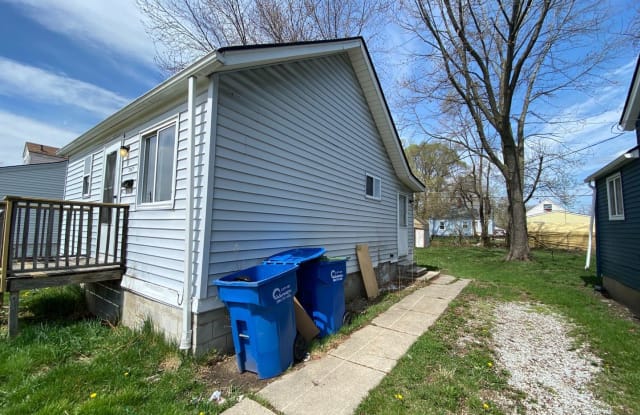 7067 Studebaker Ave Gallery 3