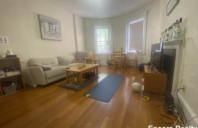 1778 Beacon St Gallery 3