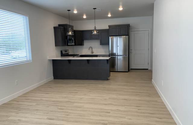 1060 W Province Way Unit 127 photos photos