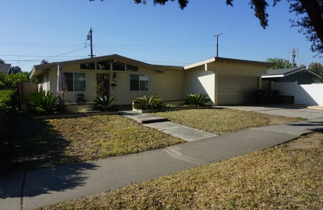 534 South  Bedford Road - 534 South Bedford Road, Orange, CA 92868