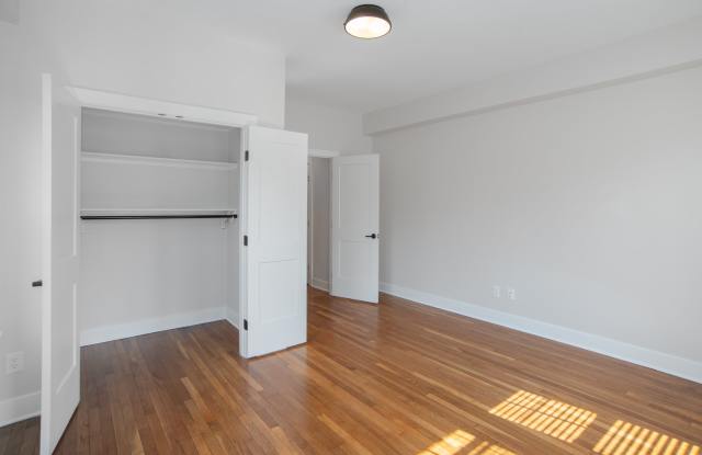 1830 R Apartments Gallery 2