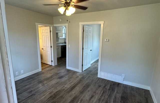 2115 Omaha St Eau Claire, WI 54703 photos photos