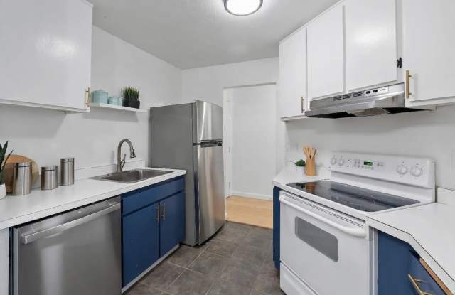 1551 Southgate Ave - 1551 Southgate Avenue, Daly City, CA 94015