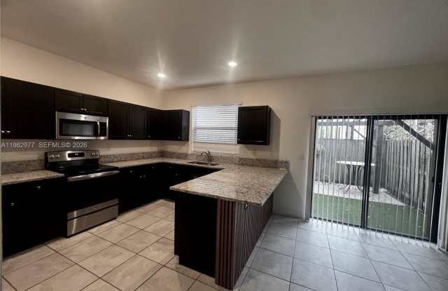 11989 SW 150th Place, Miami, FL 33196 Gallery 3
