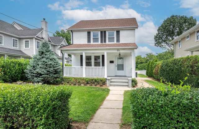 33 Avenue B Avenue photos photos