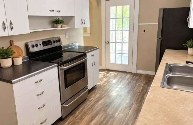 2 bedroom Townhome, Washington, PA 15301 Gallery 3