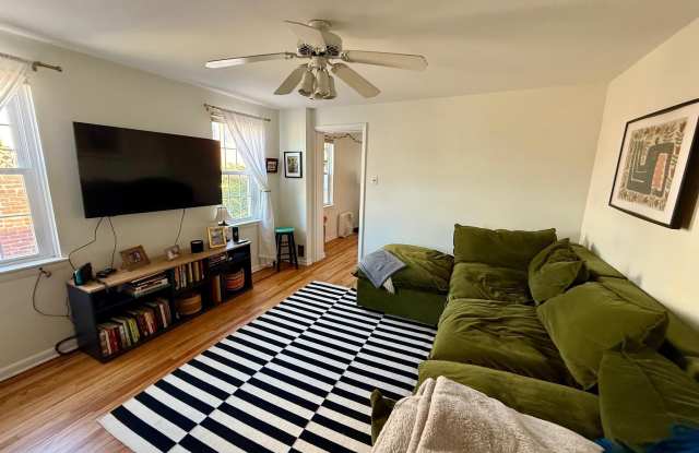212 CARPENTER STREET photos photos