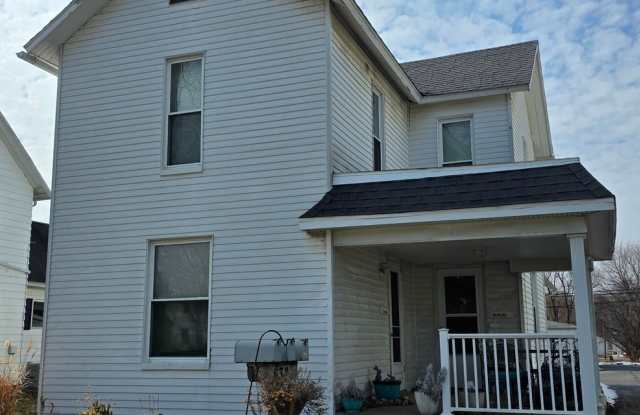 Two Bedroom One Bath House photos photos