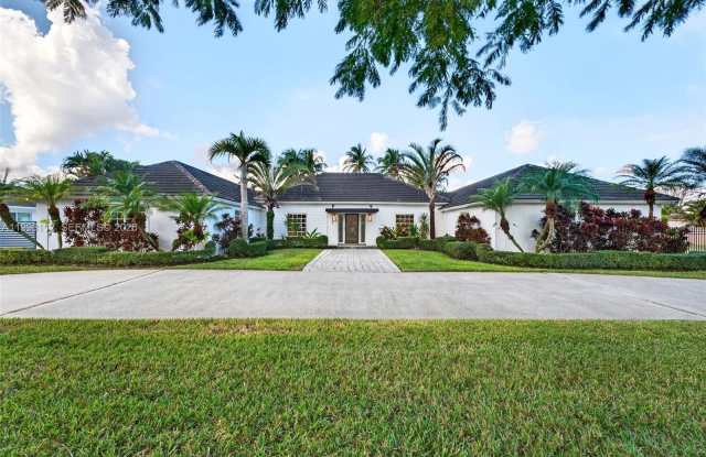 3000 SW 130th Ave photos photos