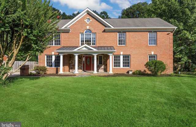 8725 Mcnair Drive photos photos
