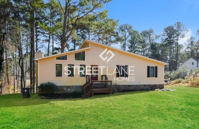 2439 Lakeview Parkway - 2439 Lakeview Parkway, Carroll County, GA 30180