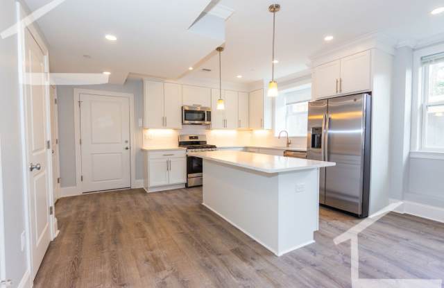 Beautiful 4 Bed 2 Bath available June 1st photos photos