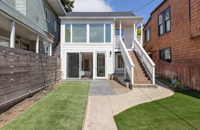 564 Chenery St. Gallery 2