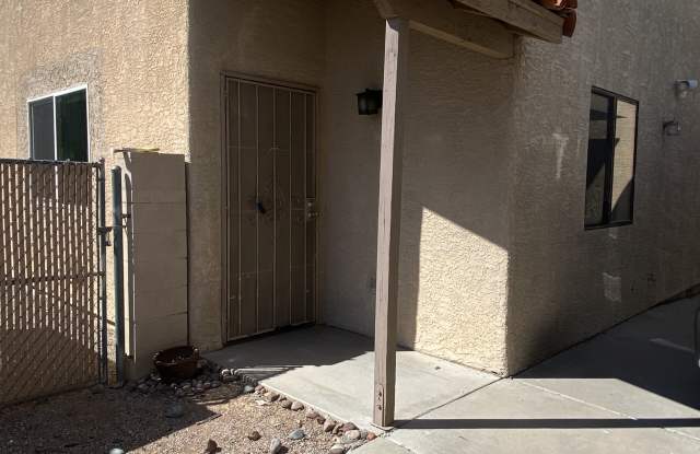 2447 N. Fair Oaks Avenue - 1 - 2447 North Fair Oaks Avenue, Tucson, AZ 85712