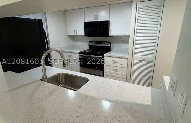 9733 Westview Dr Gallery 2