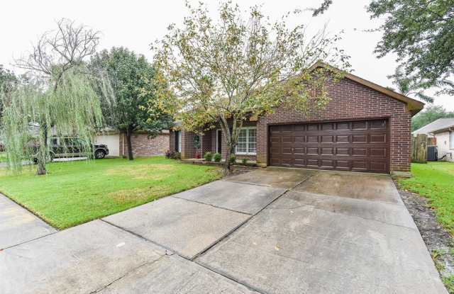4921 Archway Drive Gallery 3