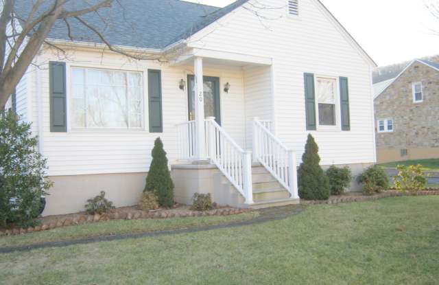 3BR Single Family home in LaVale photos photos