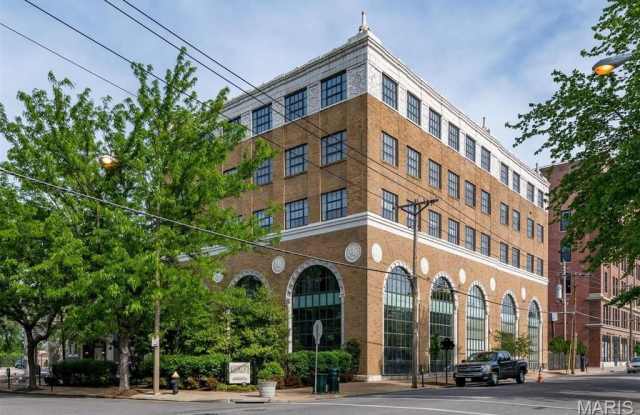 4901 Washington Boulevard photos photos