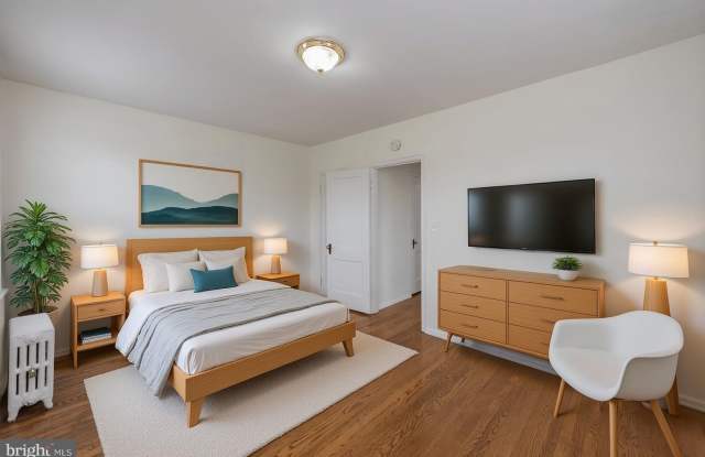 SPECIAL: WAIVED OR REDUCED SECURITY DEPOSIT FOR QUALIFIED CANDIATES FOR 6/30 OR SOONER MOVE IN! Gallery 4