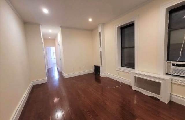 201 E 10th St, New York NY - 201 East 10th Street, New York City, NY 10003