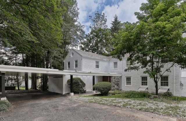 57 Winding Way photos photos