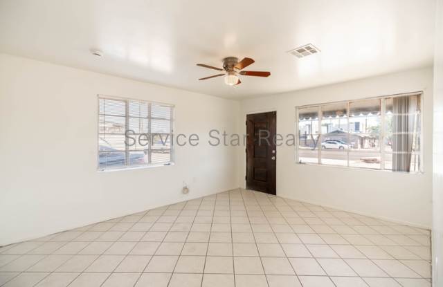 1926 E Osborn Rd Gallery 4