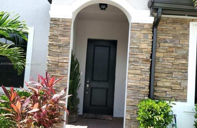 15084 SW 113th Ter photos photos