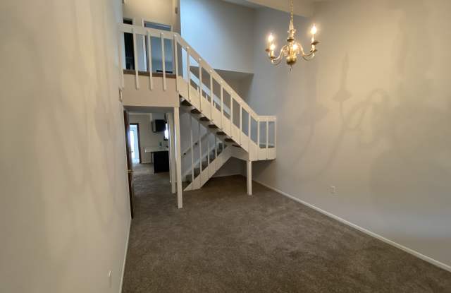137 Gardner Drive Gallery 3