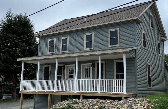 12 Elm Street - 2 photos photos
