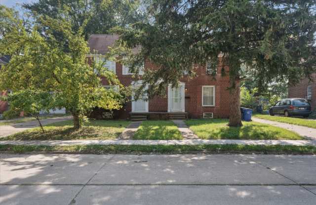 4723 W 125 ST photos photos